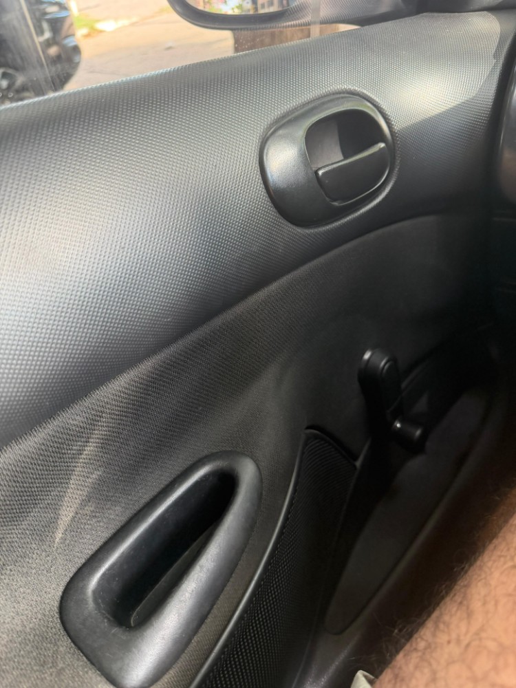 Peugeot 207 Active — foto 15